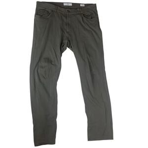 Brax Men's 38 x 30 chuck modern fit casual pants lightweight
